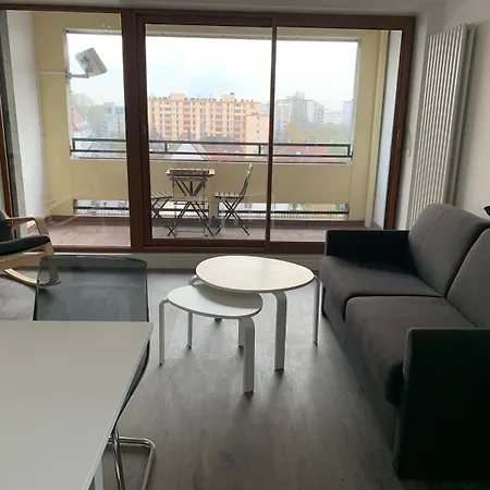 3 Pieces 75 M2 Pres Arret Tram Appartamento Strasburgo