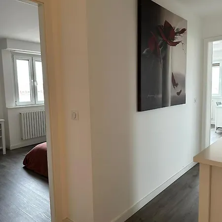 Renovated 3-room Near Tram Stop * Strasbourg