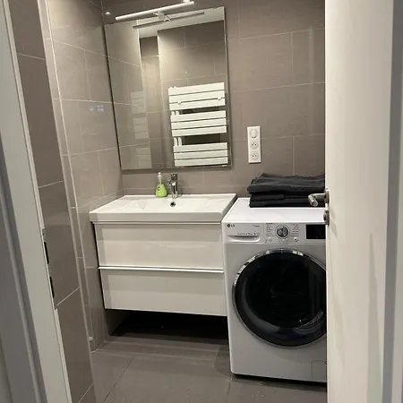 3 Pieces 75 M2 Pres Arret Tram Apartamento *